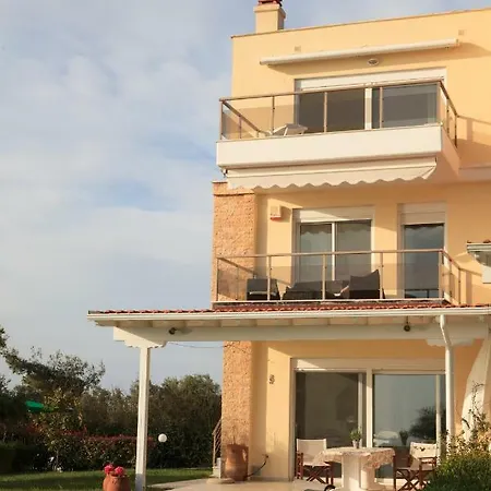 Blue Luxury Maison Possidi