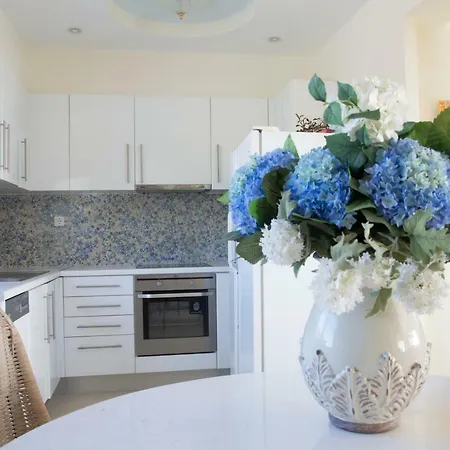 Blue Luxury Maison Holiday home